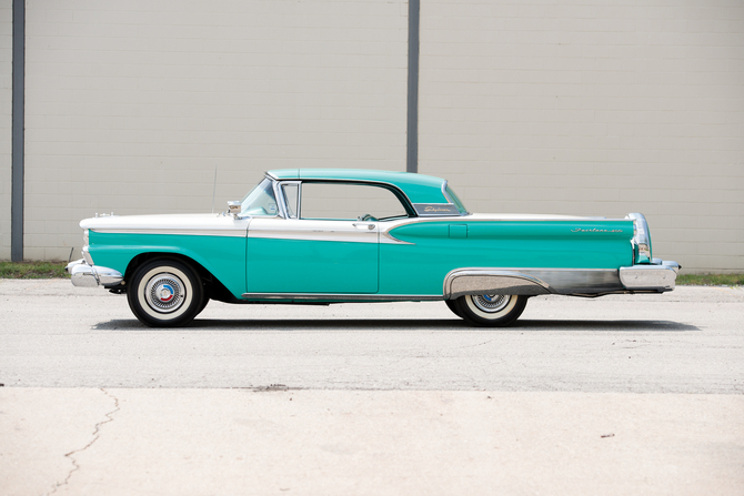 Ford Galaxie Skyliner Retractable Hardtop