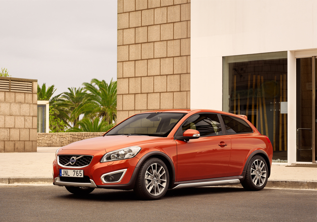 Volvo C30 2.0D Summum Powershift (10)