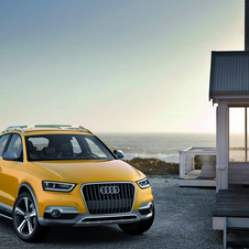 Audi Q3 Jinlong Yufeng Celebrates Golden Dragon in China