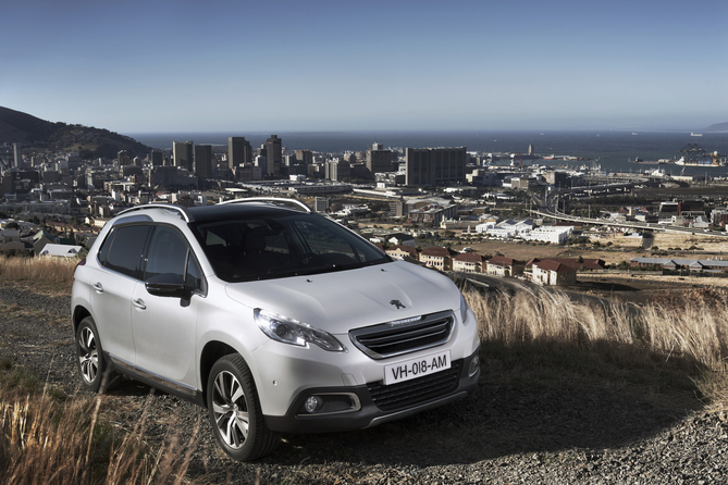 A Peugeot acredita que o 2008 se irá tornar no SUV compacto mais popular na Europa