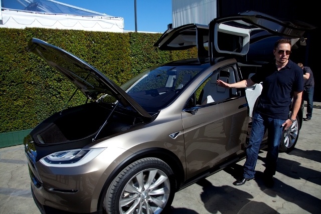 Tesla Debuts Model X: the Gullwing Crossover