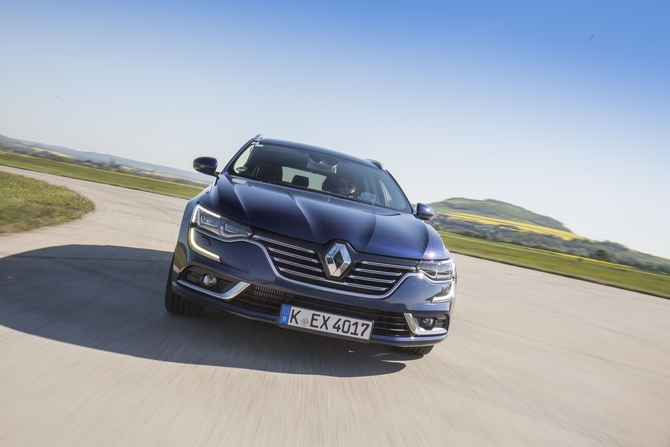 Renault Talisman Sport Tourer Energy dCi Twin Turbo EDC Initiale Paris