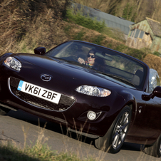 Mazda MX-5 Coupé Cabriolet 2.0i Venture