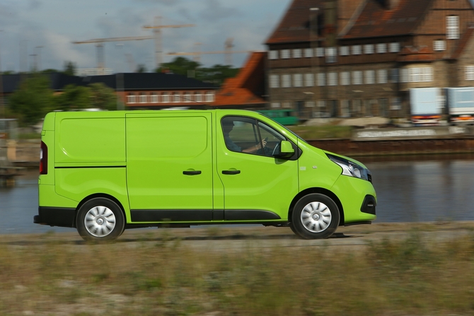 Renault Trafic 3L L1H1 1,2T 1.6 dCi