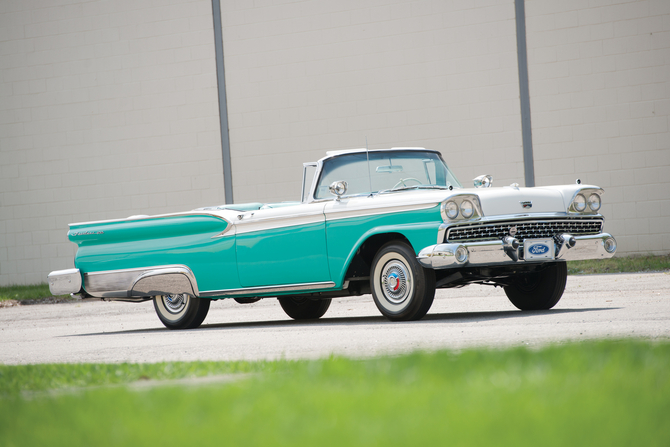 Ford Galaxie Skyliner Retractable Hardtop