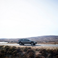 Volvo V90 Cross Country D4 AWD