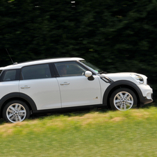 MINI (BMW) Cooper Countryman D ALL4 AT