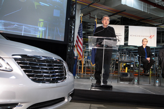 Chrysler invests and extends production in Sterling Heights