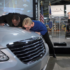 Chrysler invests and extends production in Sterling Heights