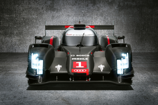 The Audi R18 will use laser headlights for their longer light length