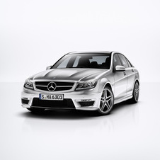 Mercedes-Benz reveals official C 63 AMG specs