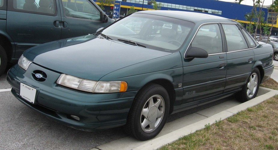 Ford Taurus