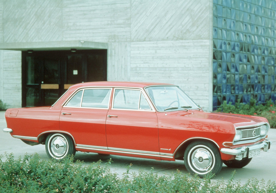 Opel Rekord 2.6 De Luxe