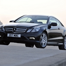 Mercedes-Benz E350 Coupe CGI BlueEFF. SE