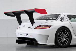 Official pictures of the SLS AMG GT3