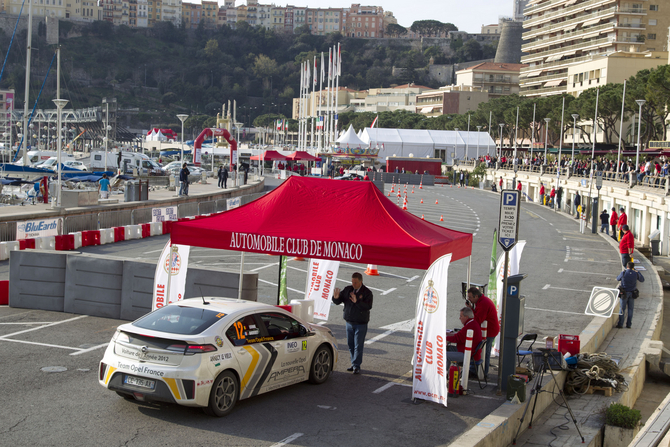 Opel Ampera ganha Rally de Monte Carlo de energia alternativa