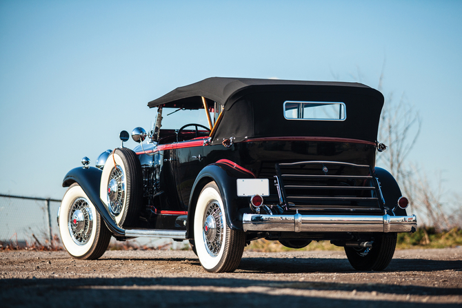 Packard Deluxe Eight Phaeton