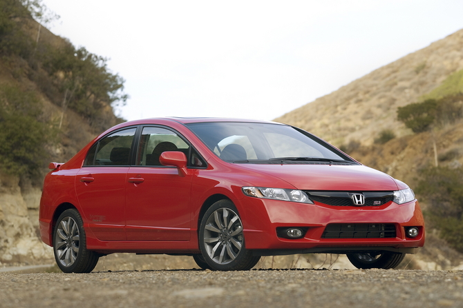 Honda Civic Si 6-Spd MT