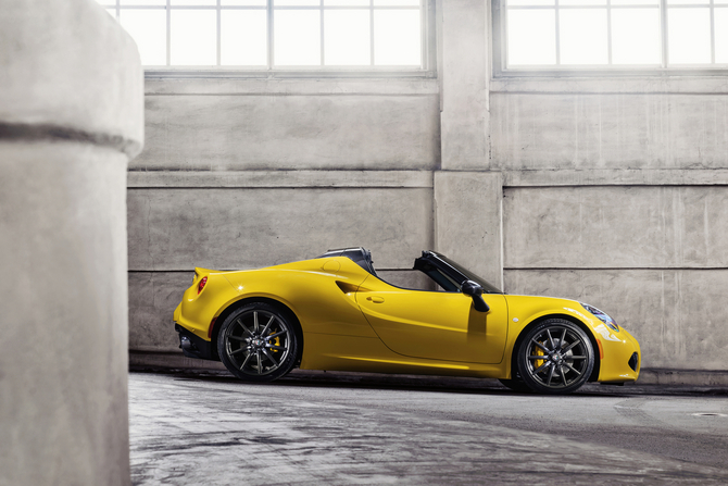 The big difference between the 4C and 4C Spider is the retractable roof, which will initially be in fabric