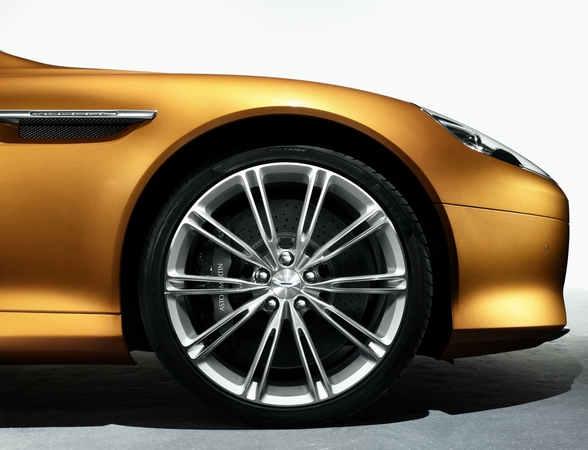 Aston Martin gives new life to the Virage