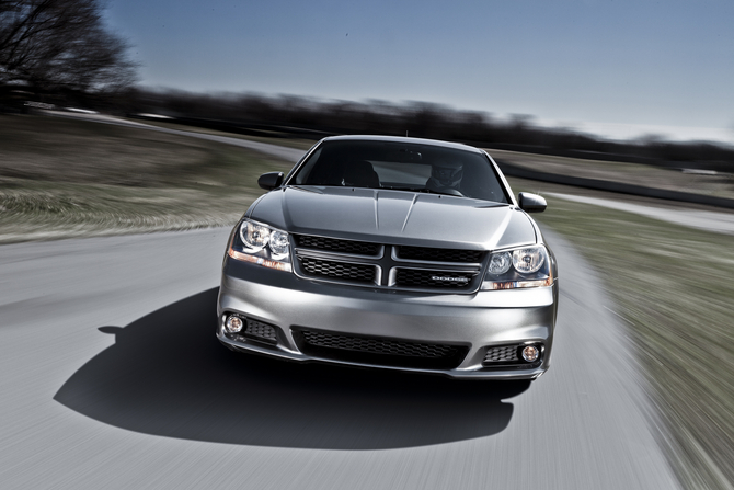 Dodge reveals 2012 Avenger R/T in New York