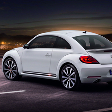 Volkswagen unveils new Beetle