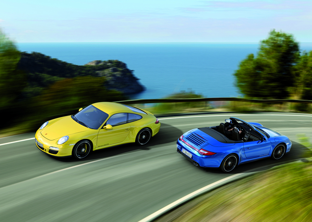 Porsche adds all-wheel drive to the Carrera GTS