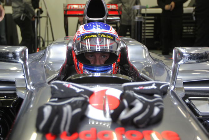 Primeira pole position de Button com a McLaren