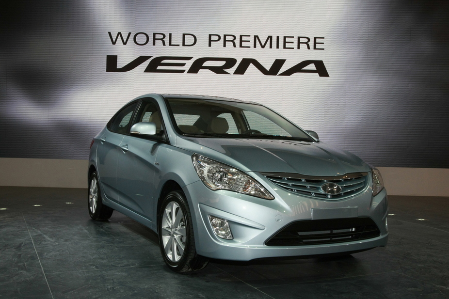 Hyundai Verna 1.4L DOHC AT