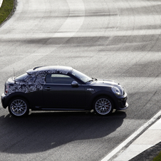 MINI shows-off camouflaged future Coupé model