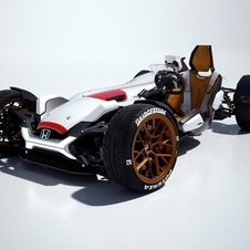 Honda states that the design of the Project 2&4 was inspired by the legendary 1965 Fórmula 1 Honda RA272