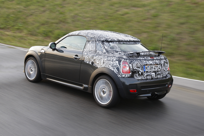 MINI shows-off camouflaged future Coupé model