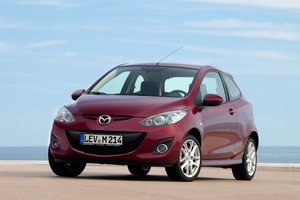 Mazda 2 MZR 1.3 Sport 84