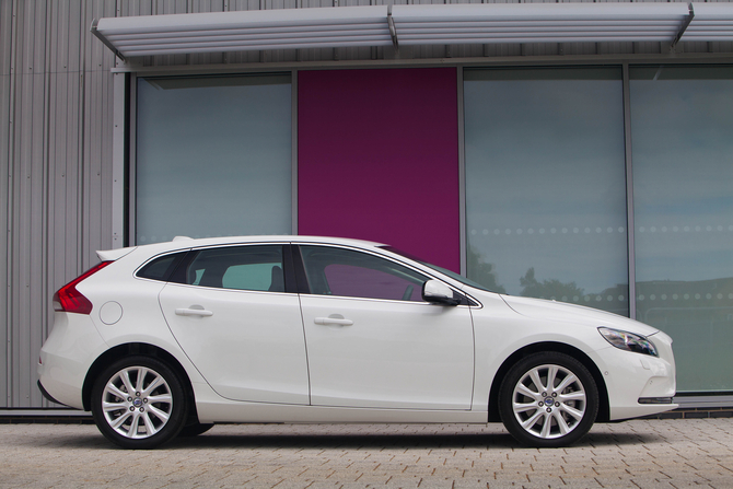 Volvo V40 T5 Summum Geartronic