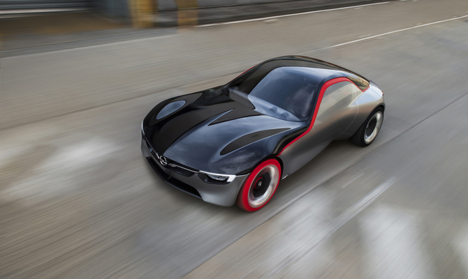 The concept is a direct heir to the Opel GT and the recently unveiled Monza Concept