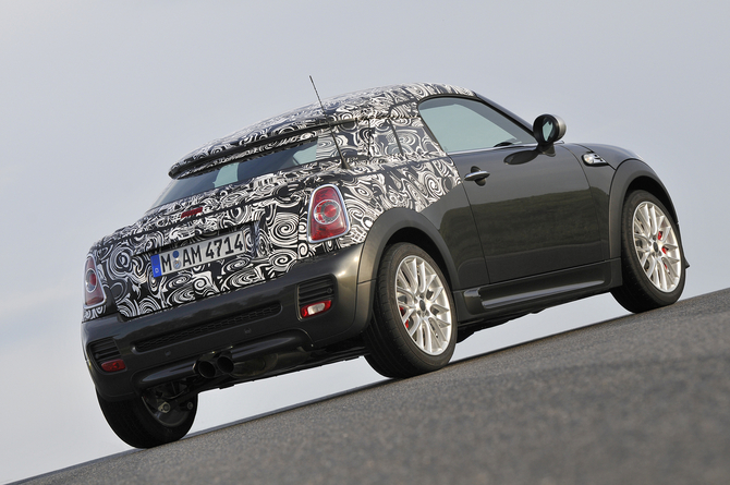 MINI shows-off camouflaged future Coupé model