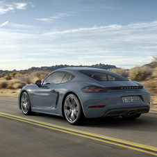 The 718 Cayman with PDK and the optional Sport Chrono Package accelerates from zero to 100km/h in 4.7 seconds