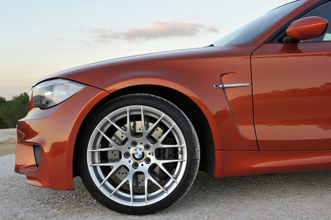 Official: the BMW 1 Series M Coupé is out