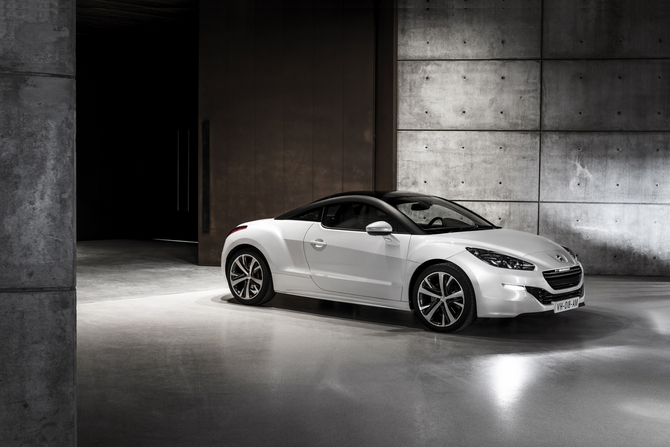 Peugeot RCZ 2.0 HDi FAP