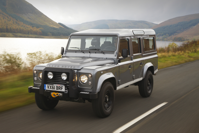 Land Rover Defender