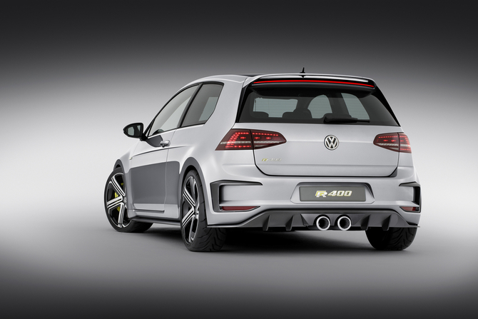 Volkswagen Golf R400