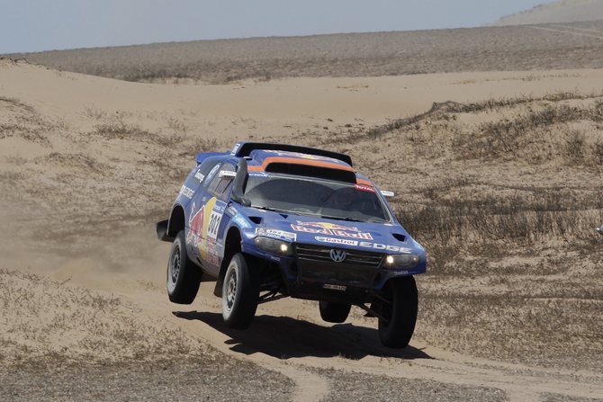 Al-Attiyah takes the lead