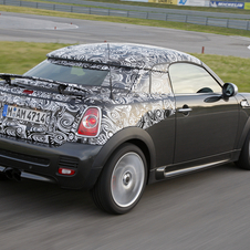 MINI shows-off camouflaged future Coupé model