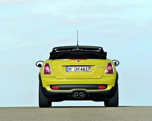 MINI (BMW) Cooper Convertible