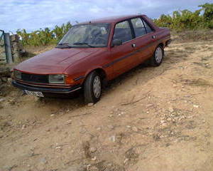 Peugeot 305 SR