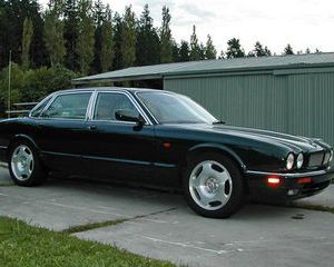 XJR