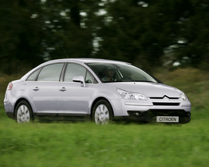 C4 Saloon 2.0i 16v