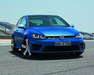 Golf R