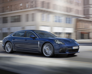 Panamera 4S Executive