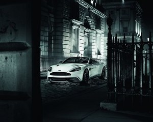 Vanquish Volante Carbon White